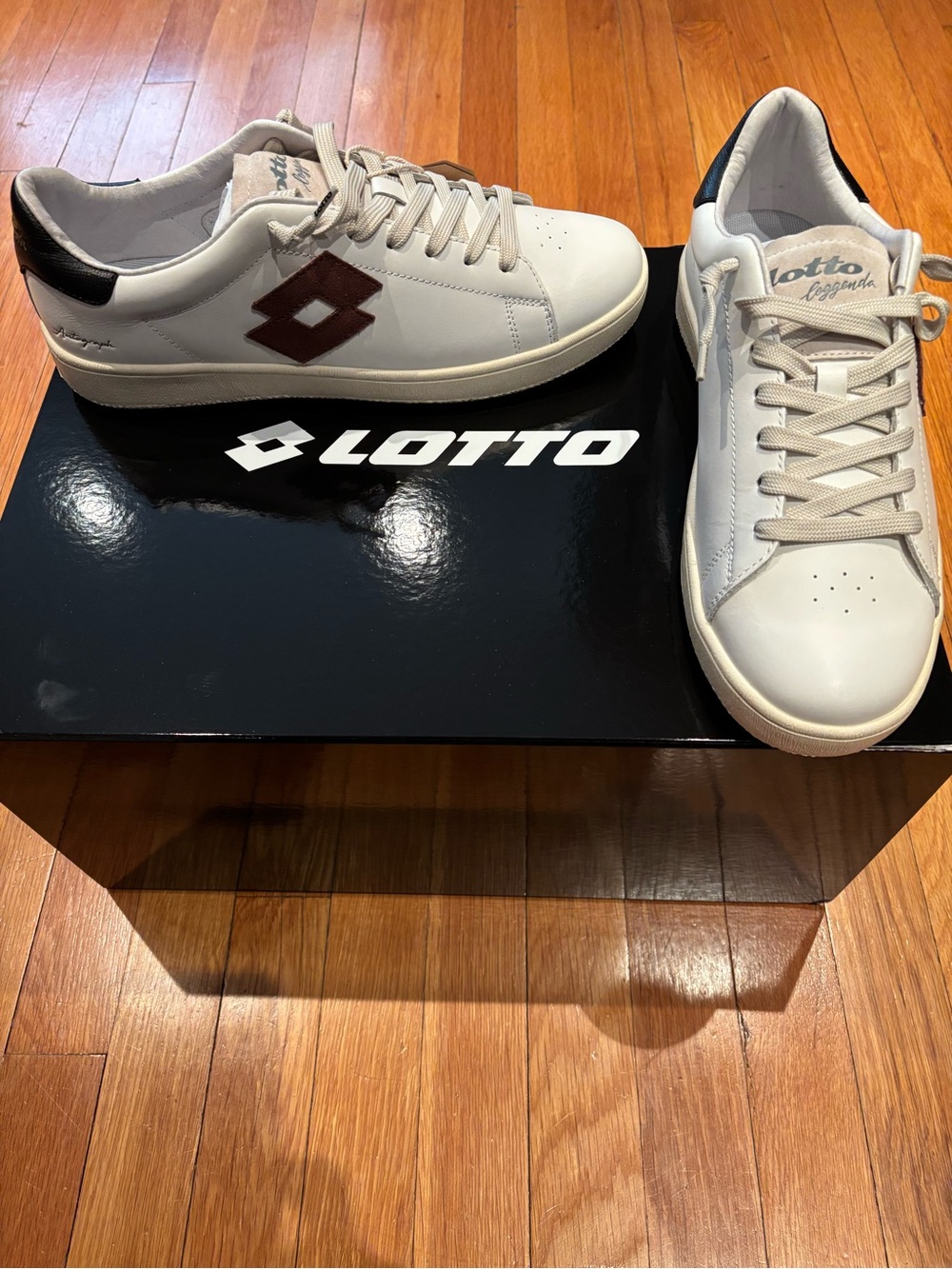 Lotto Men's White Leather Low-Top Sneakers with Brown Logo